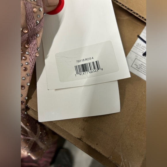 Mac Duggal 79318 NWT Plunging Neckline Geometric Dress - Picture 7 of 7